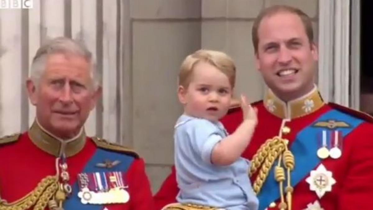 printul george in centrul atentiei la parada militara organizata la londra in cinstea reginei