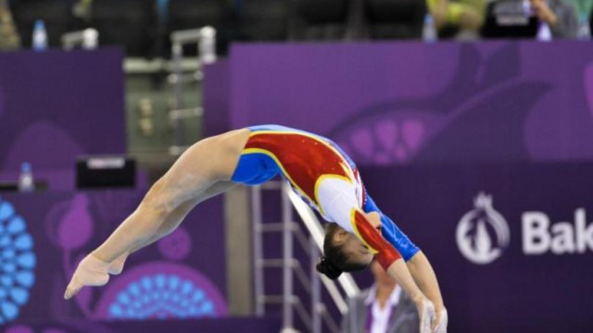 jocurile europene baku 2015 gimnasta laura jurca locul 9 la individual compus