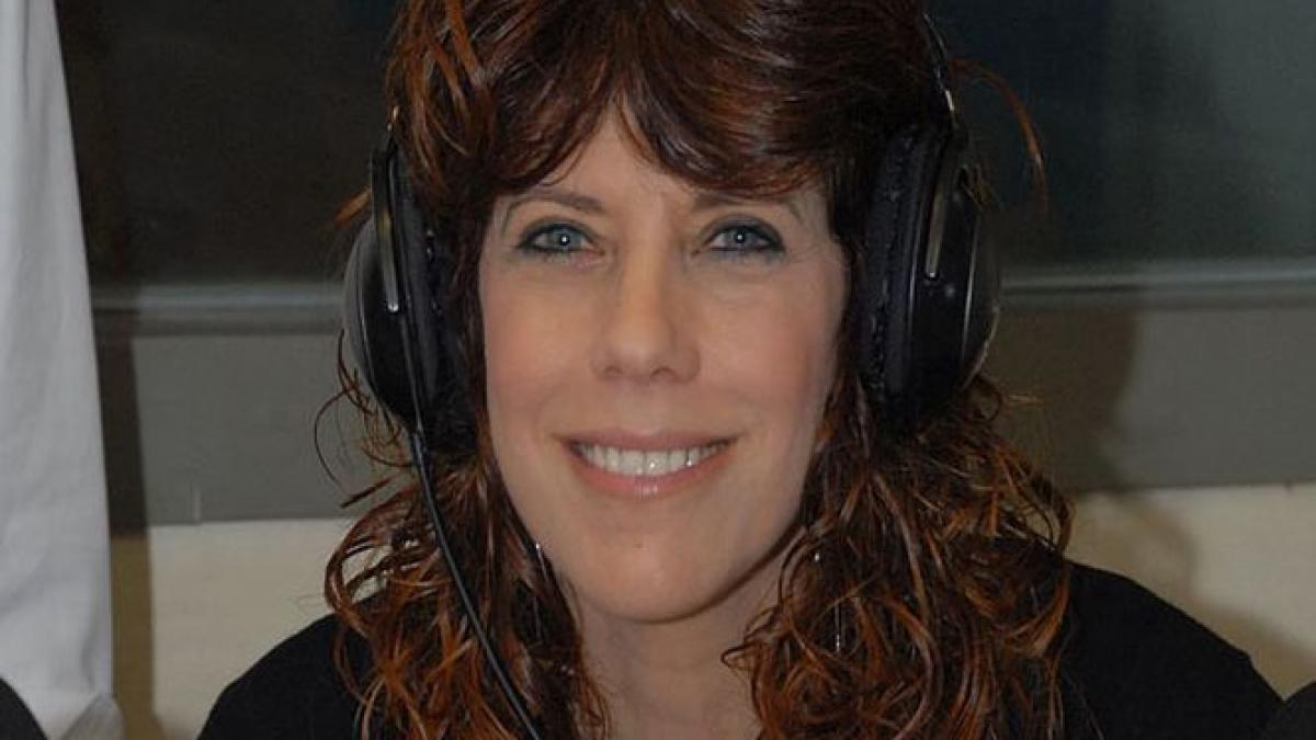 negru si slab sotia ministrului israelian de interne isi cere scuze dupa o gluma nepotrivita la