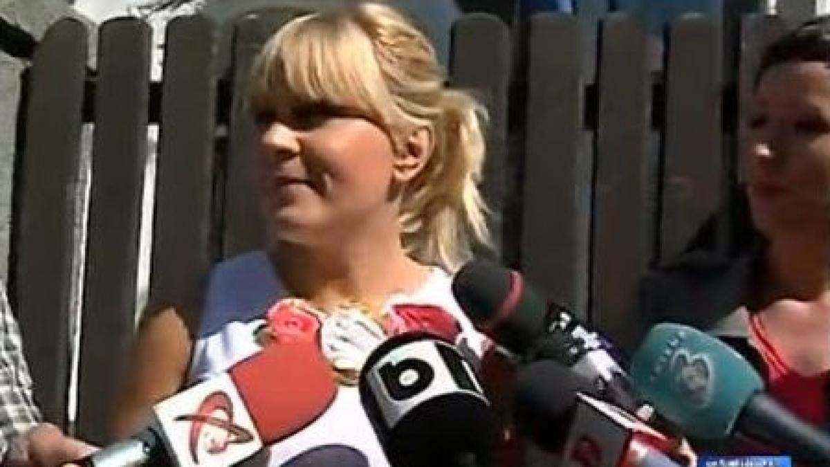 udrea il cheama pe basescu la bai