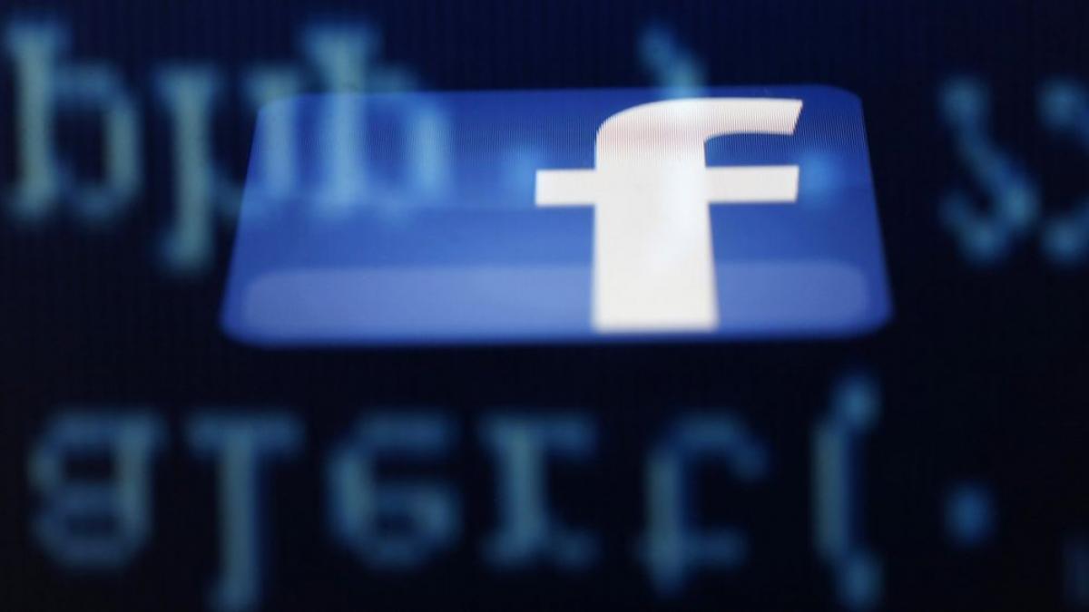 facebook in centrul unei controverse aplicatia care permite identificarea utilizatorilor ar putea