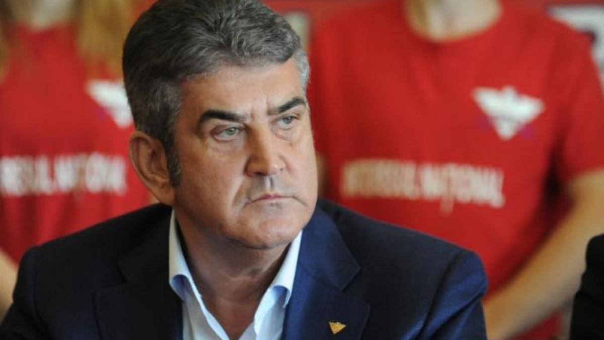 premierul interimar gabriel oprea vine in aceasta seara de la 21 30 la sinteza zilei