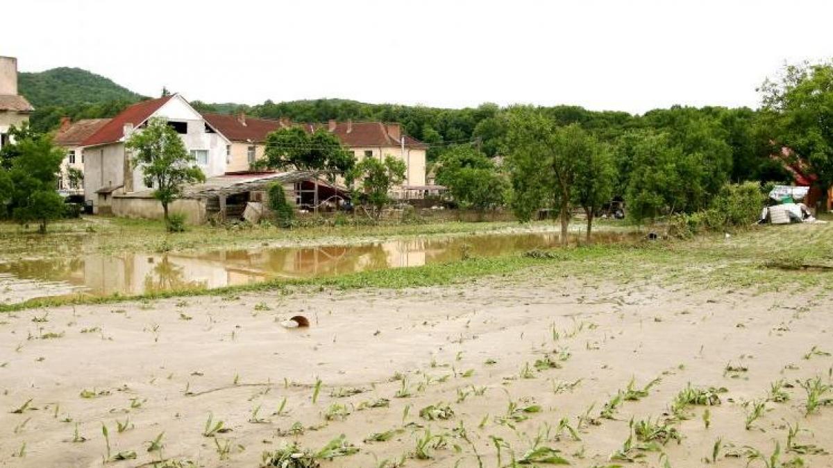 cod portocaliu de inundatii in transilvania si muntenia