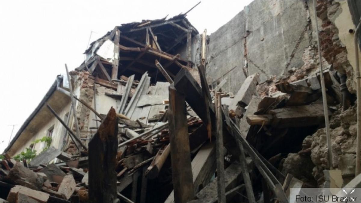 panica in piata sfatului din brasov