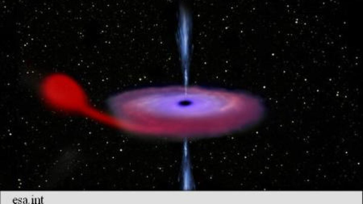 anuntul facut de astronomi e monstruoasa si devoreaza o stea