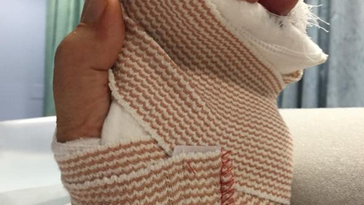 un celebru moderator de televiziune operat de urgenta si a anulat emisiunea