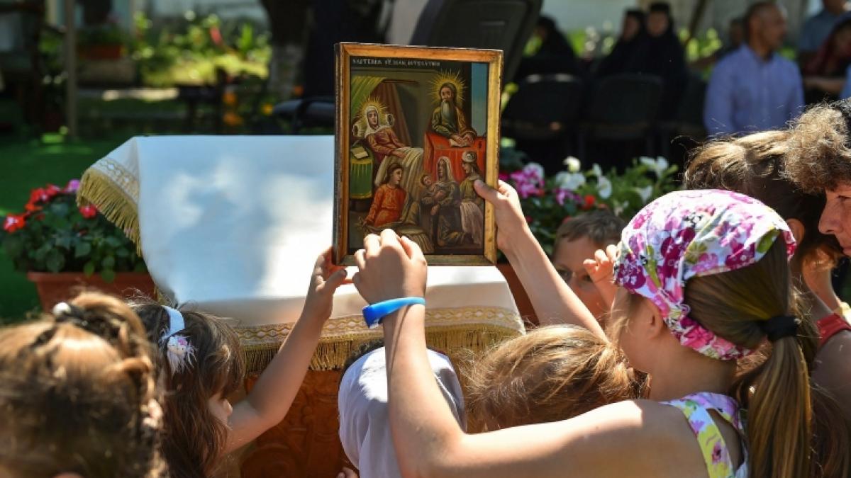 mesajul patriarhului daniel pentru mame nu mai faceti avorturi e un pacat deosebit de grav