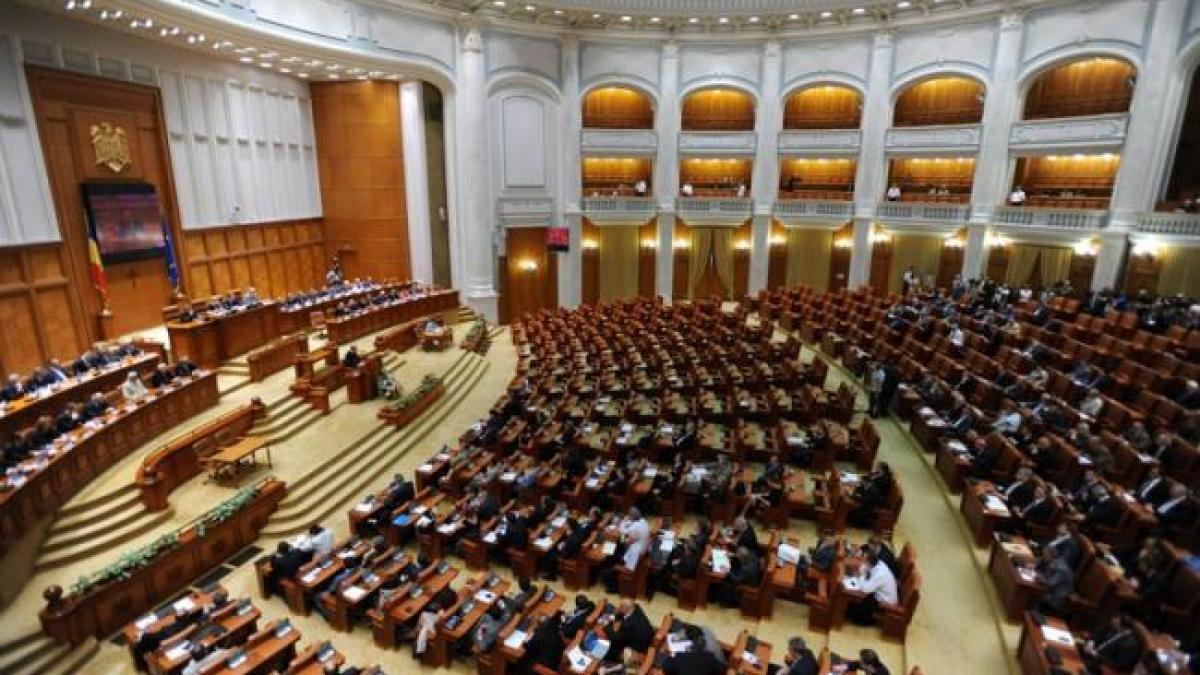 senatorii au inca o cheltuiala de facut pentru ce cheltuie bani de data asta
