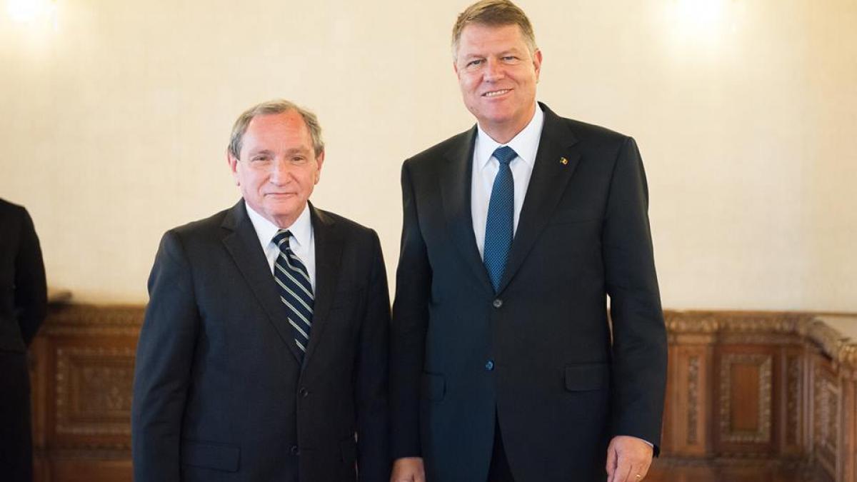 klaus iohannis intalnire cu fondatorul stratfor la palatul cotroceni