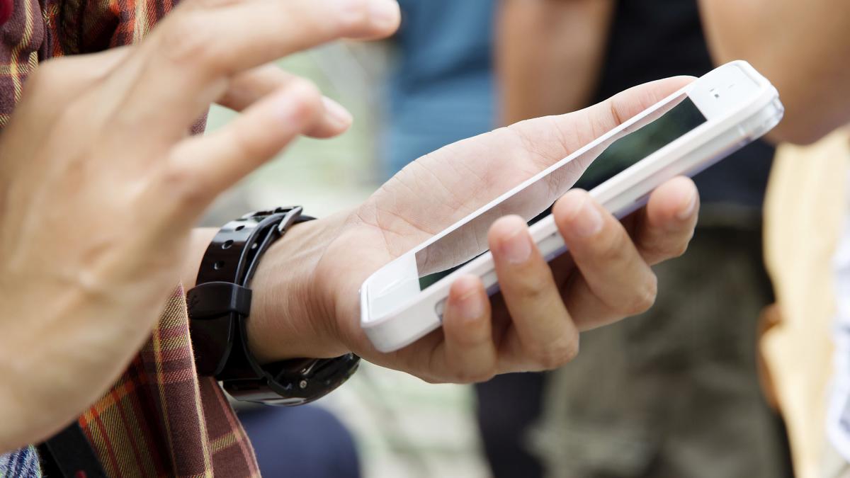 uniunea europeana elimina tarifele de roaming din 2017