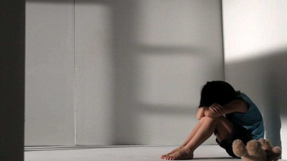 caz socant la iasi un copil risca sa ajunga in strada din cauza parintilor care nu il mai doresc