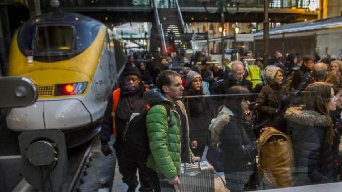 eurotunelul care leaga franta de marea britanie a fost din nou inchis temporar