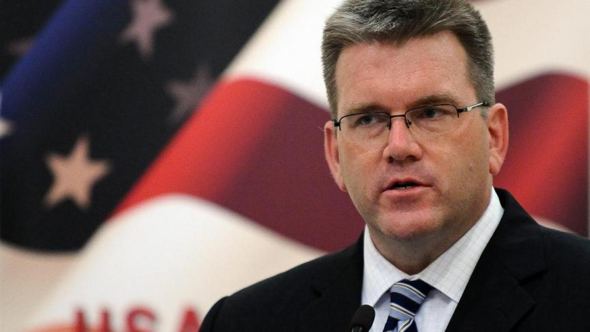 thompson vom continua colaborarea cu romania pentru protejarea ideilor si institutiilor democratiei