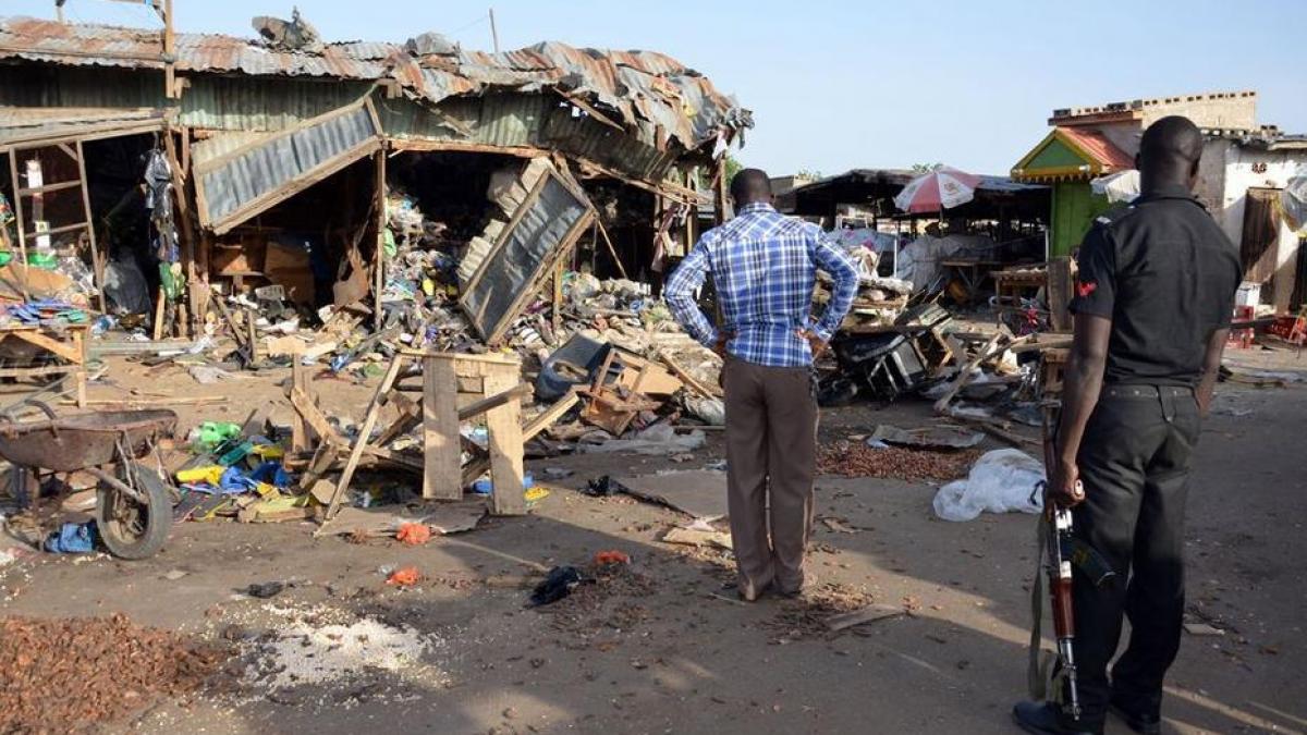 sase femei kamikaze au ucis in nigeria aveau atasate de corp dispozitive explozive apoi s au