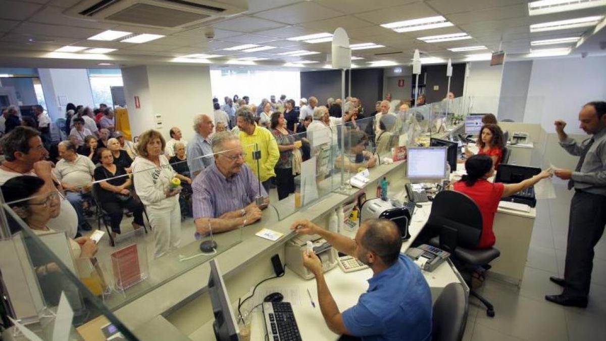 bancile din grecia raman inchise vacanta bancara va fi prelungita prin decret ministerial