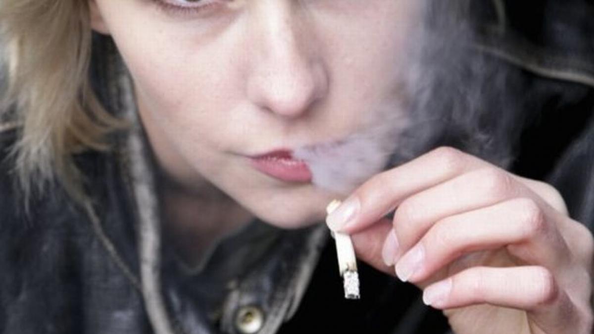 cheia de la gat a disparut noua generatie de adolescenti are buzunarele burdusite cu tigari si