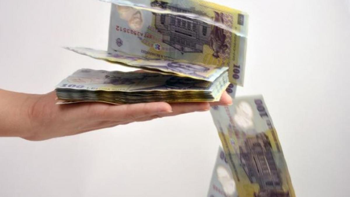 noile salarii ale demnitarilor presedinte premier 21 540 lei vicepremier 20 000 lei ministru 19 055