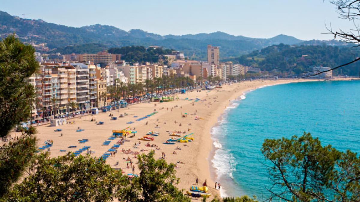 31 de copii abandonati in spania de operatorul turistic