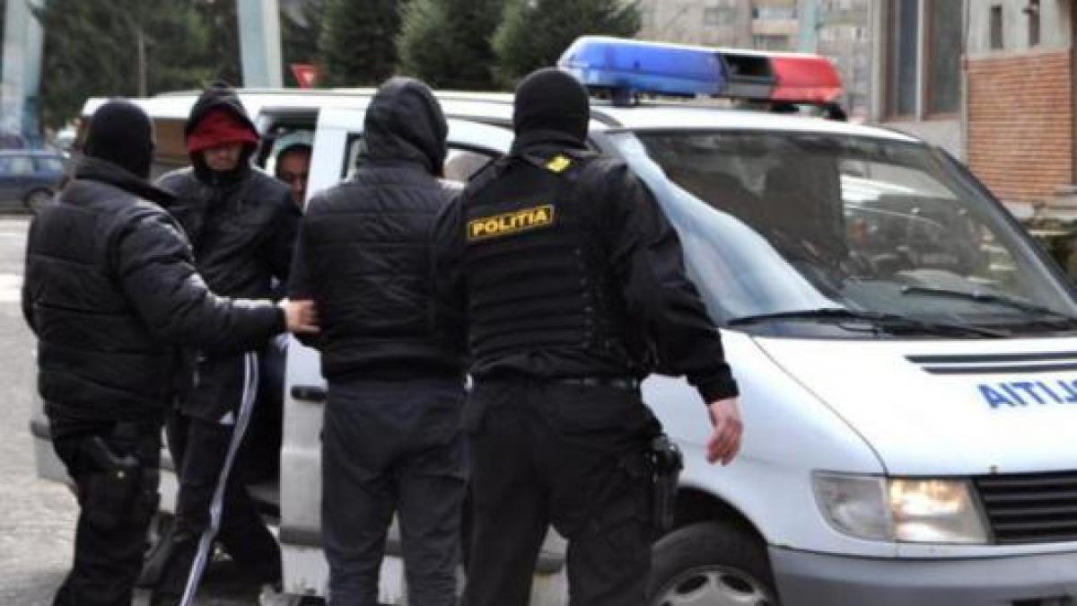 perchezitii de amploare in mai multe judete prejudiciul este estimat la 24 de milioane de euro