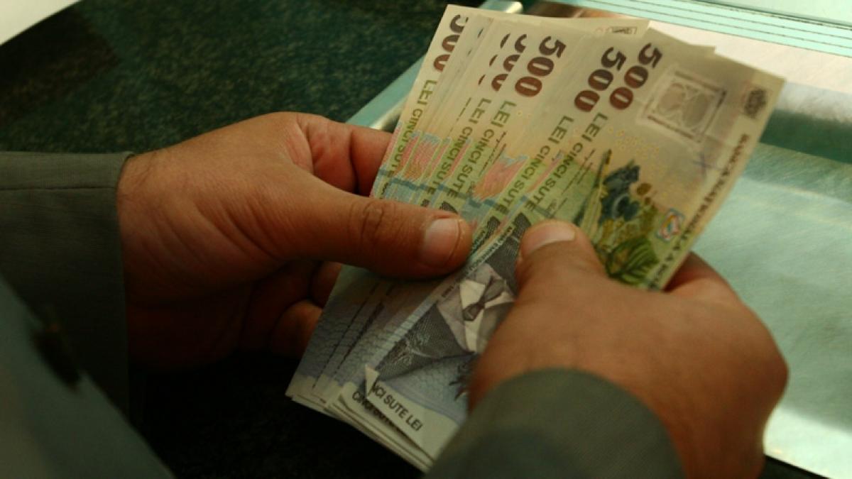 baronii locali si primarii stau la rand pentru pensii speciale