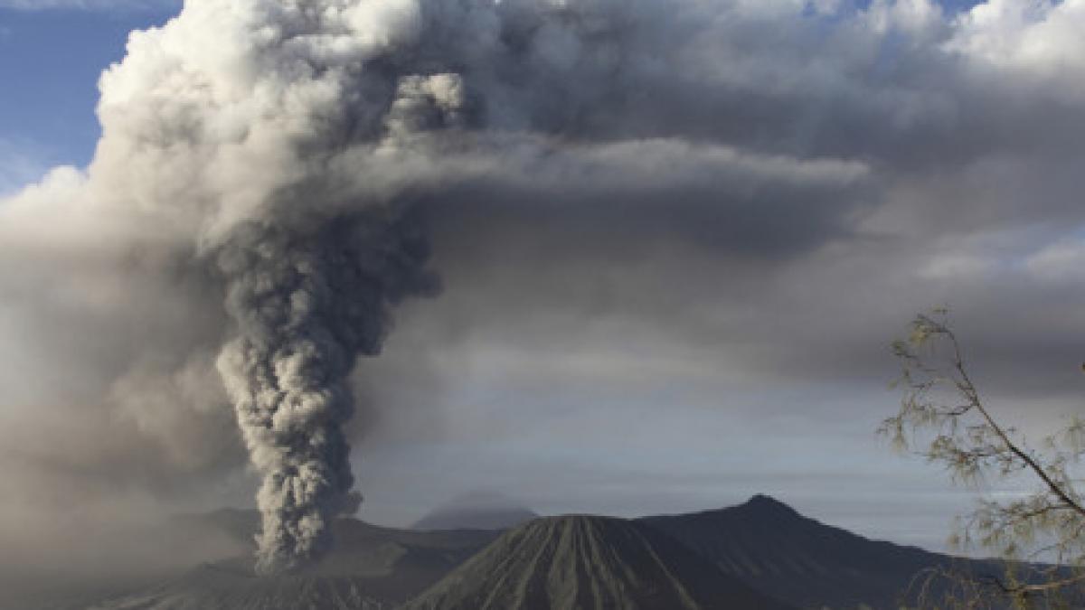 o noua eruptie vulcanica suntem foarte ingrijorati