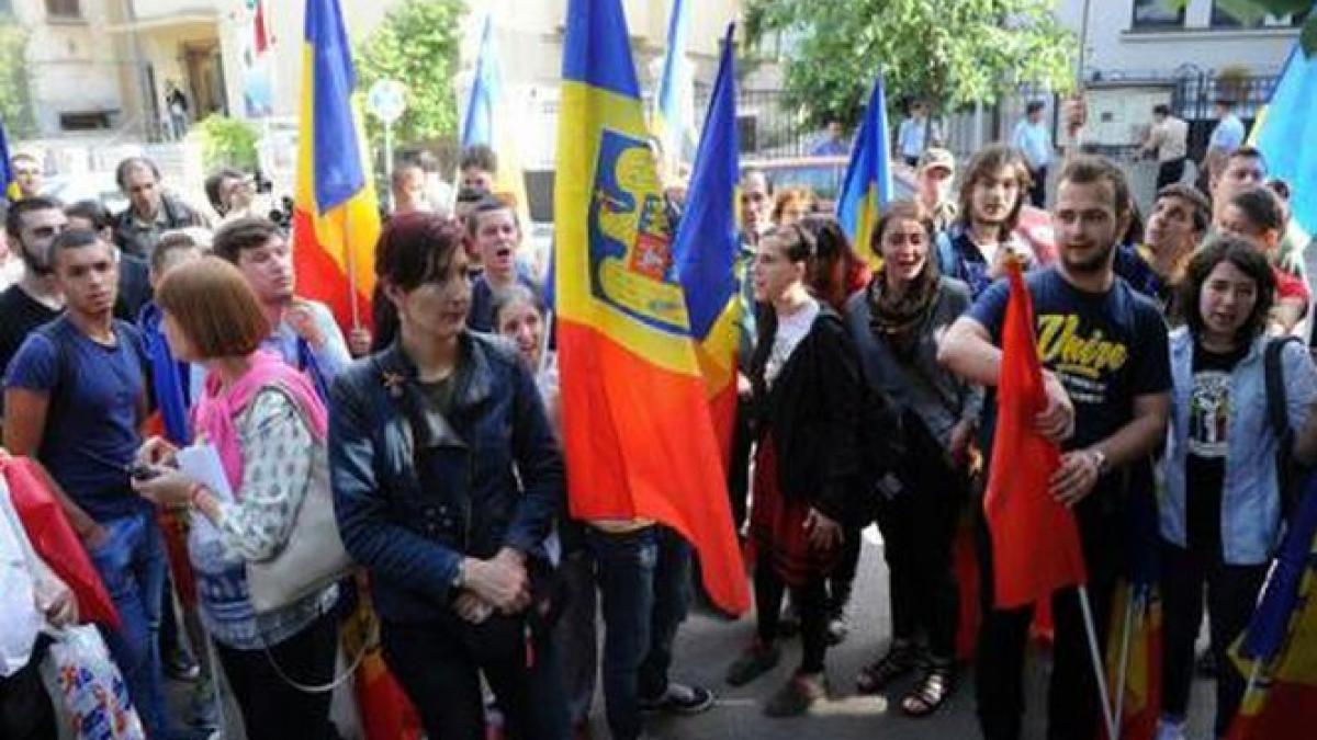 mars pentru unirea romaniei cu republica moldova duminica in capitala