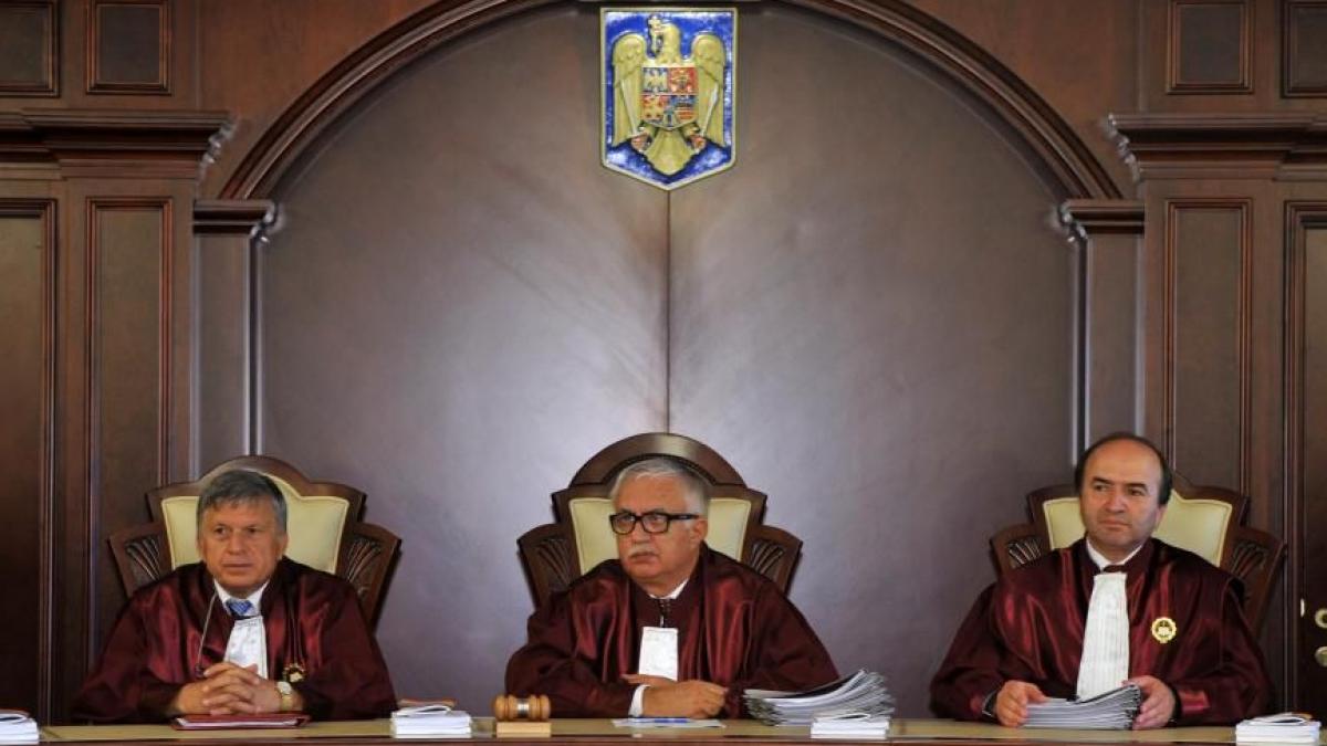 ccr a respins sesizarea pnl privind votul in parlament in cazul lui victor ponta