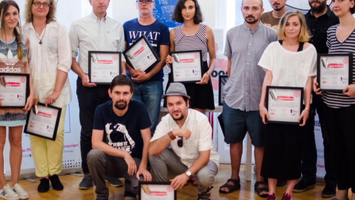 sase burse de 2 000 de euro pentru proiecte jurnalistice pe tema educatiei