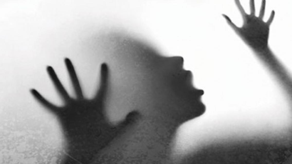 acasa la cele sapte brute care au violat pana la lesin o eleva asa i trebuie