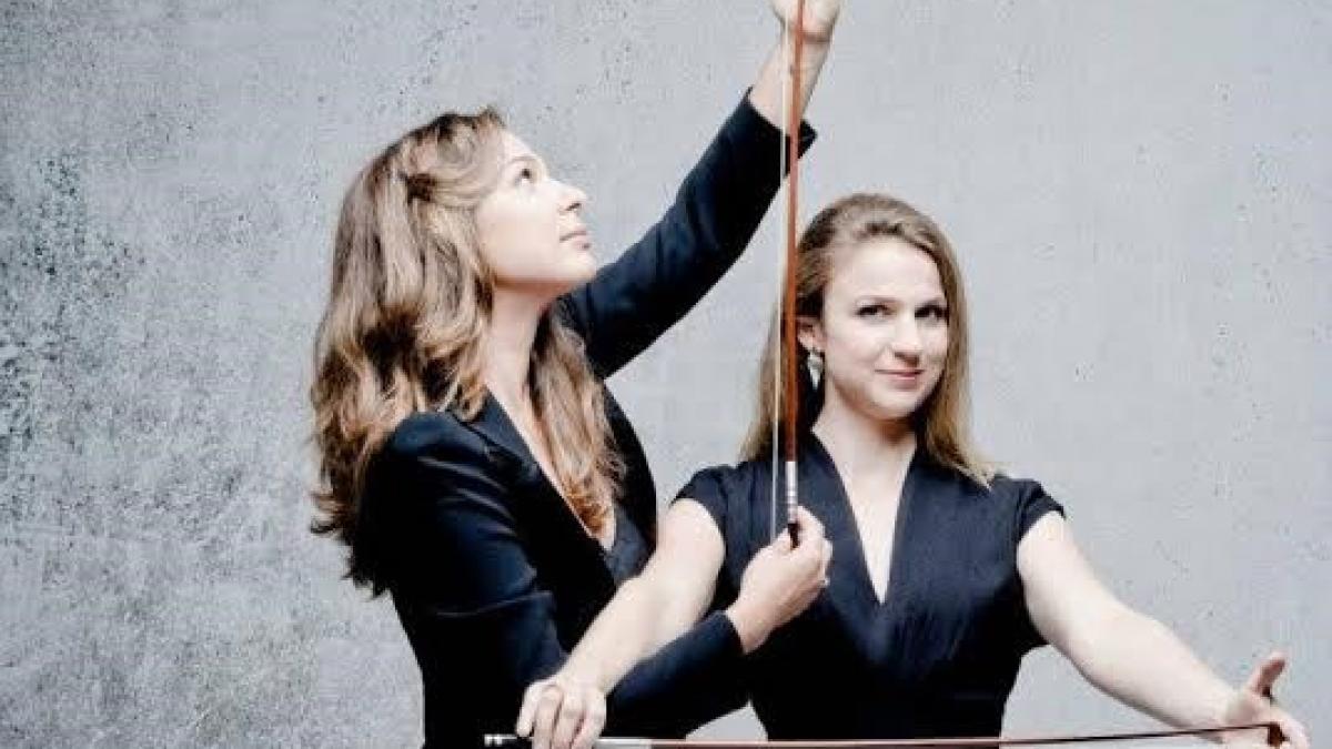 doua dintre cele mai aclamate violoniste de origine romana in plan international la duminicile