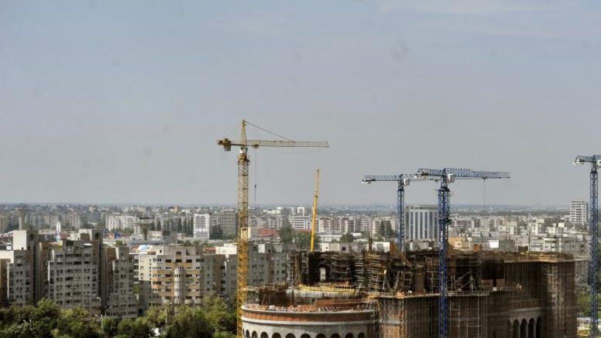 sinteza zilei referendum pentru moschee si catedrala mantuirii neamului