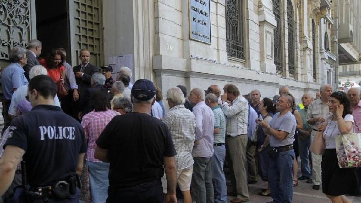 grecia a pierdut trei miliarde de euro in ultimele trei saptamani