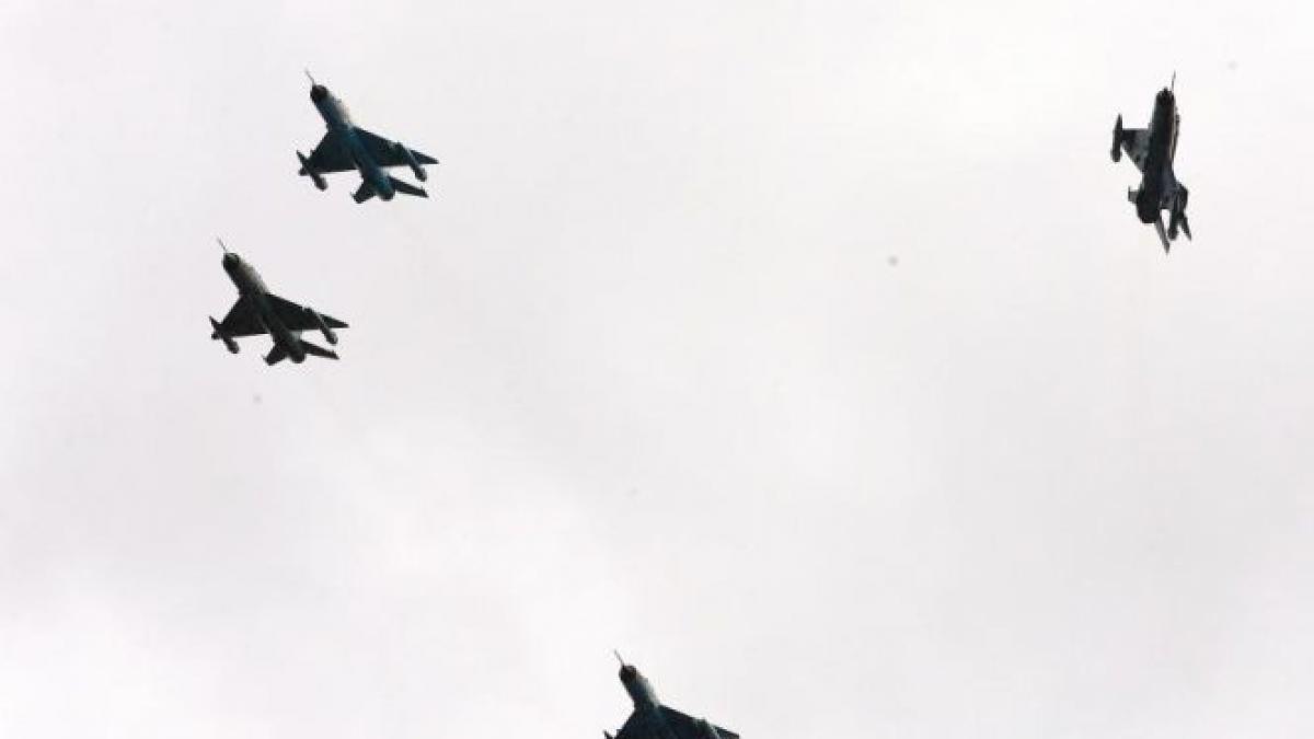 spectacol aviatic deasupra capitalei