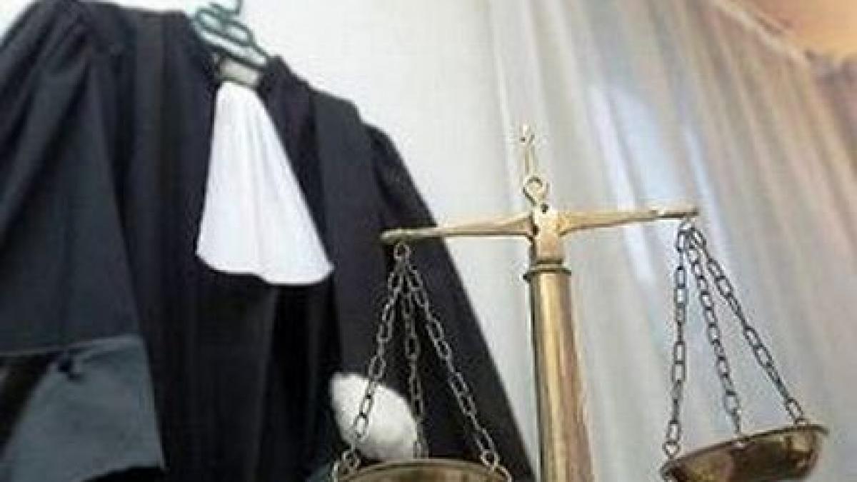 100 de minute cine sunt judecatorii care i au eliberat pe violatorii din vaslui si ce au facut la o