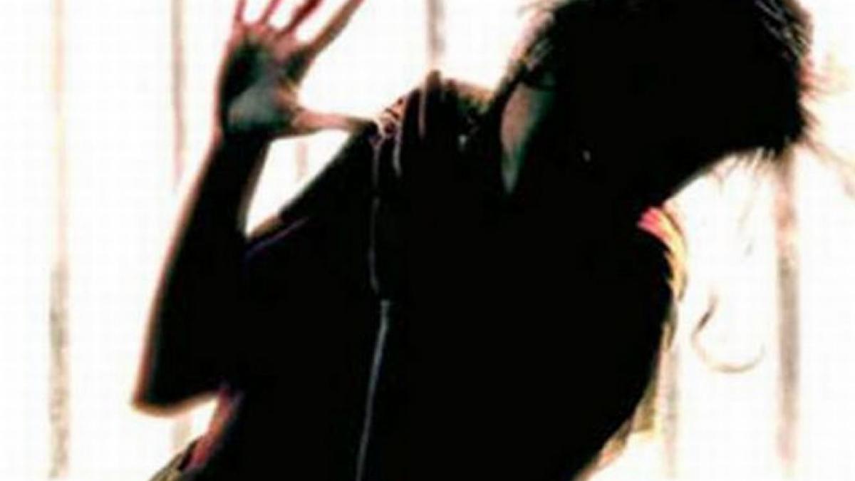 inca ii mai aud grohaitul in urechi m a transformat intr un monstru ce simte o femeie violata