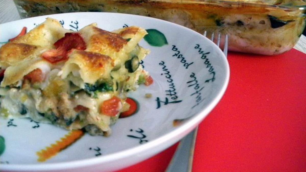 retete culinare delicioase lasagna cu vinete si mozzarella