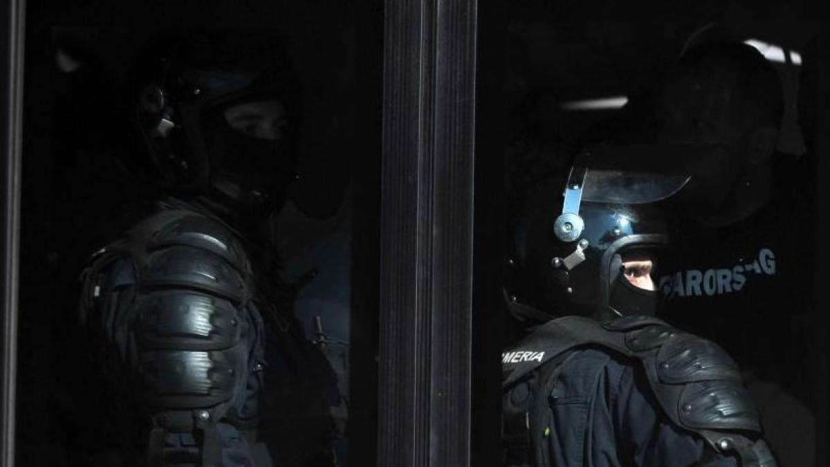 scandal intr o tabara sportiva din alba cinci tineri beti au vrut sa se distreze cu fetele