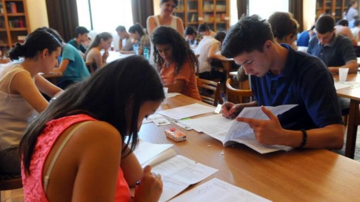 bataie pe locurile de la medicina si drept