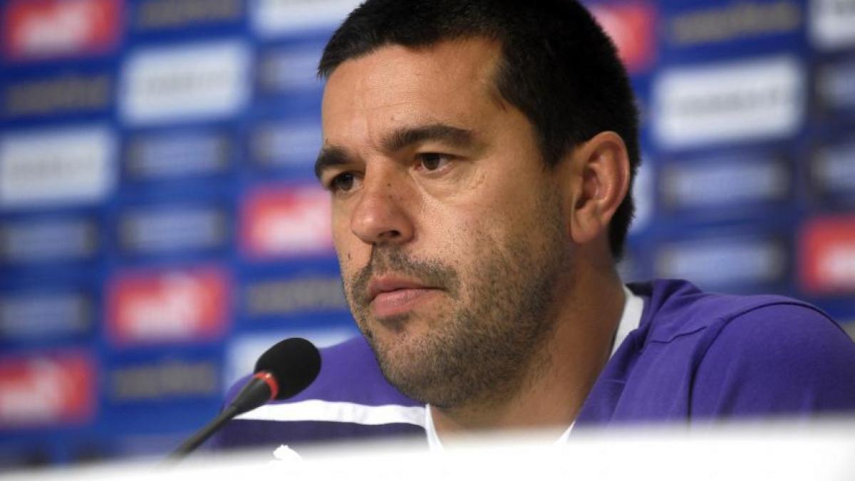 cosmin contra a fost dat afara de la guangzhou