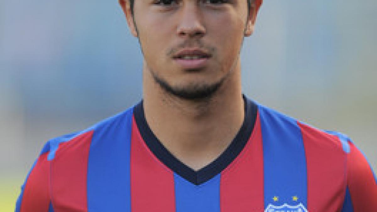 lovitura de teatru la steaua l a dat afara