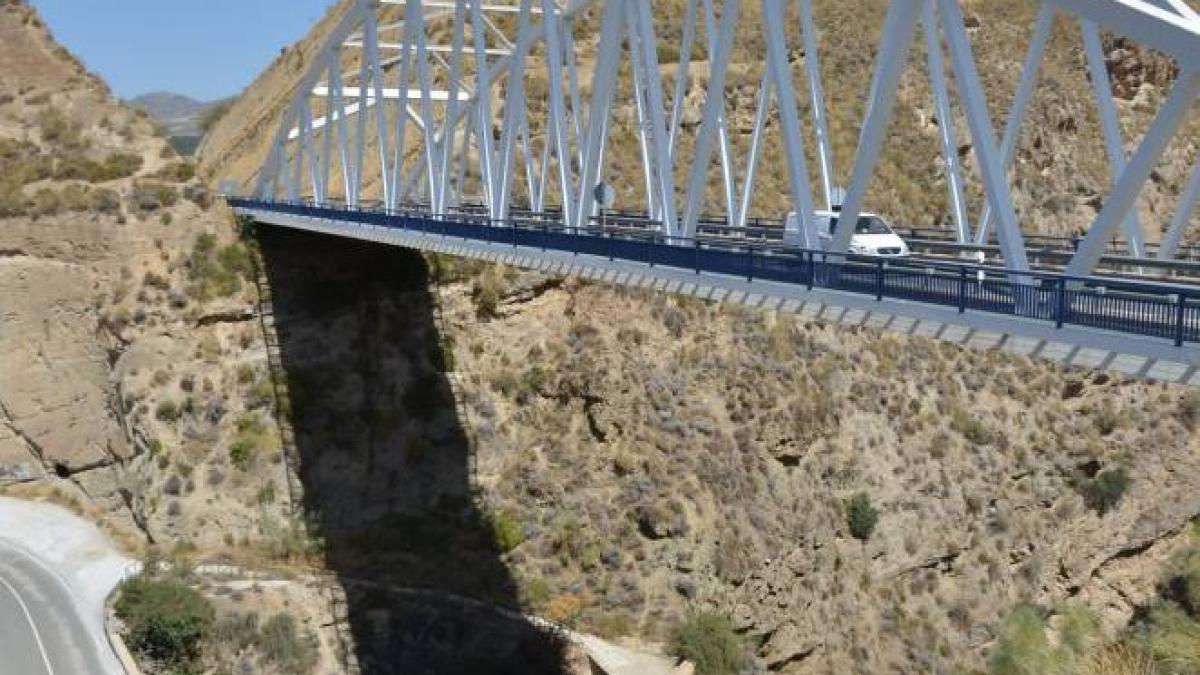 o importanta locatie pentru iubitorii de adrenalina a devenit locul unei tragedii saltul i a fost