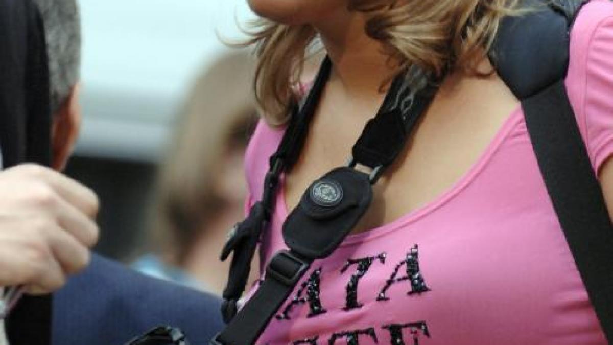 creditul de 1 milion de euro al ioanei basescu sub lupa parlamentului european