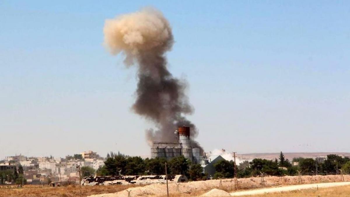 aviatia militara turca bombardeaza rebeli kurzi din pkk aflati in irak