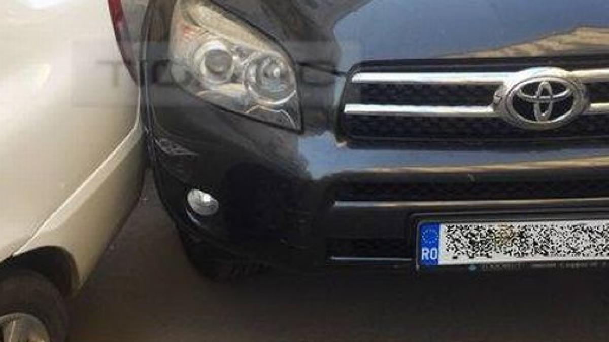 culmea parcarii cum blochezi traficul si provoci o tamponare in acelasi timp foto in articol