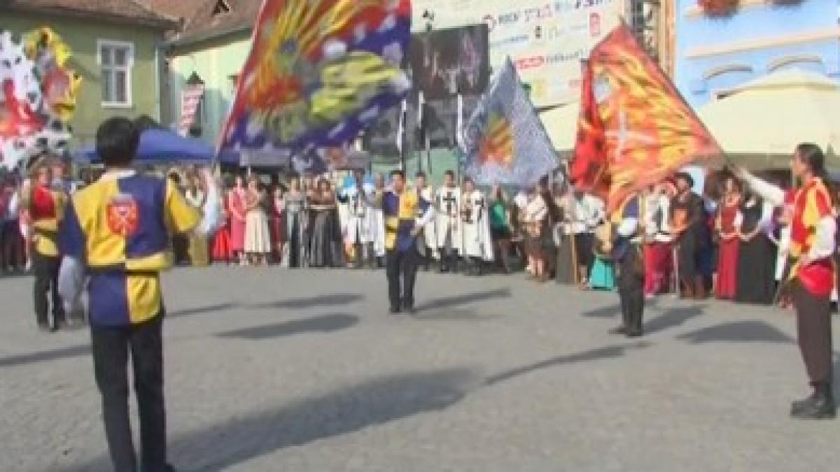 sighisoara asaltata de turisti