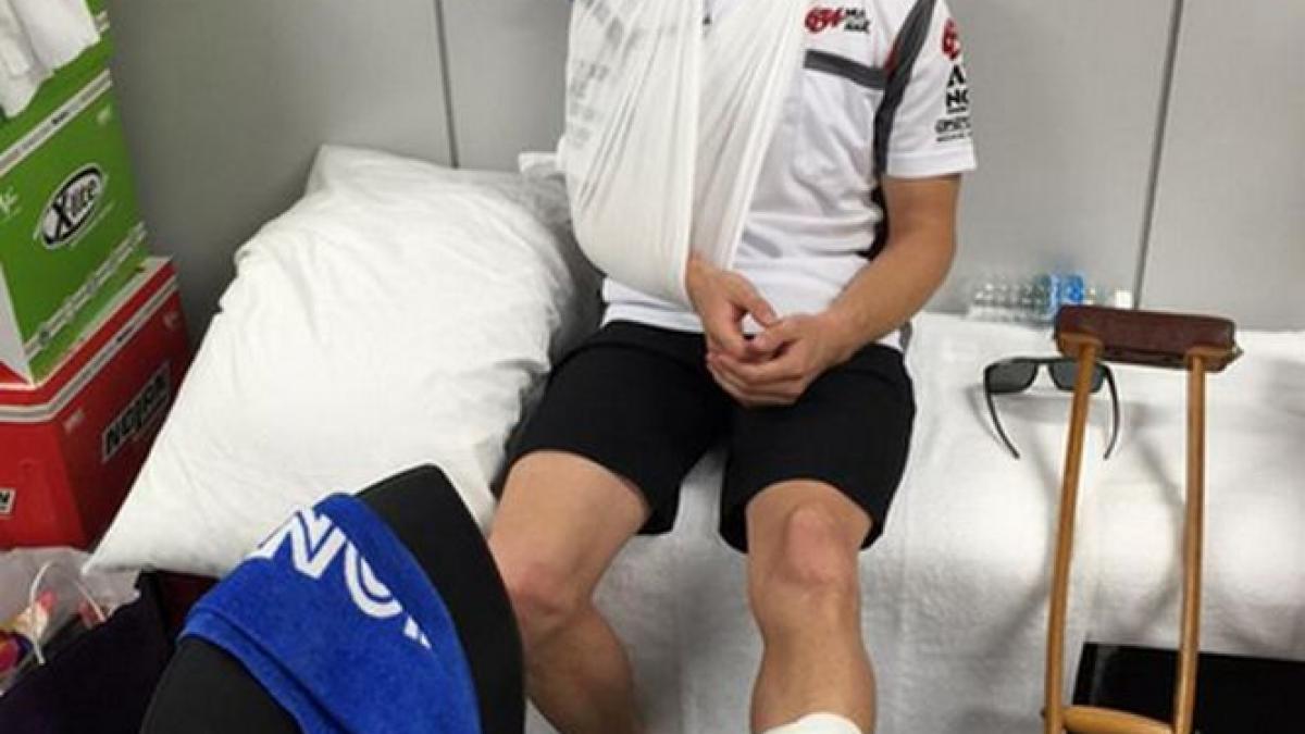 accident terifiant pe circuitul de la suzuka casey stoner s a ales cu fractura de tibie si cu