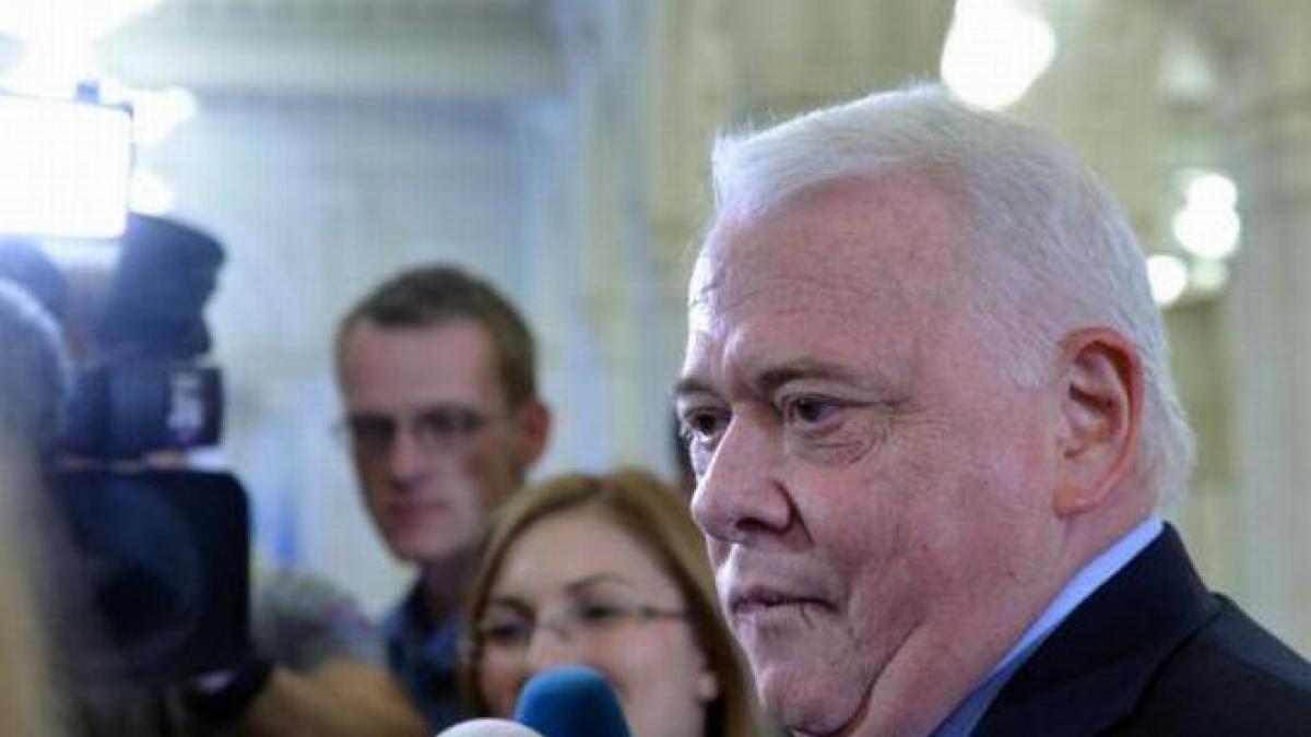 fostul deputat psd viorel hrebenciuc in fata judecatorilor instantei supreme