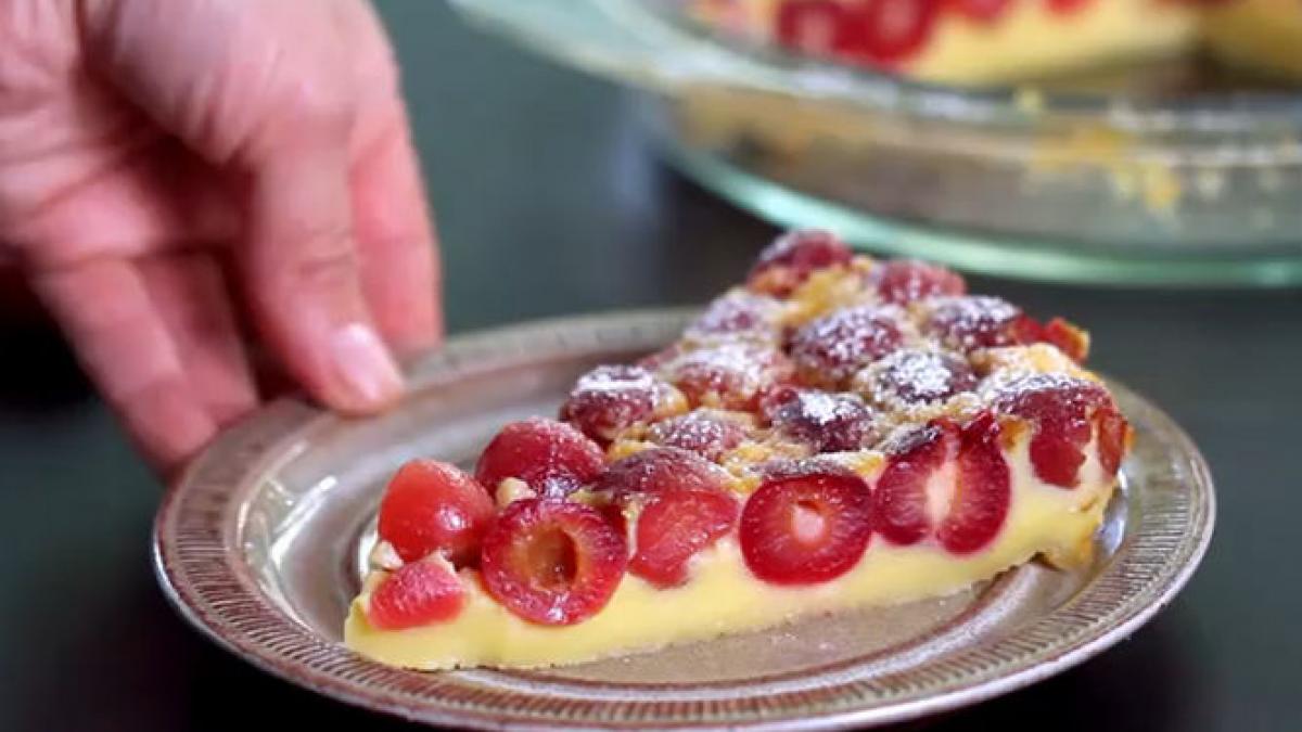 a comandat cineva clafoutis cu cirese prajitura delicioasa gata in cateva minute iata reteta