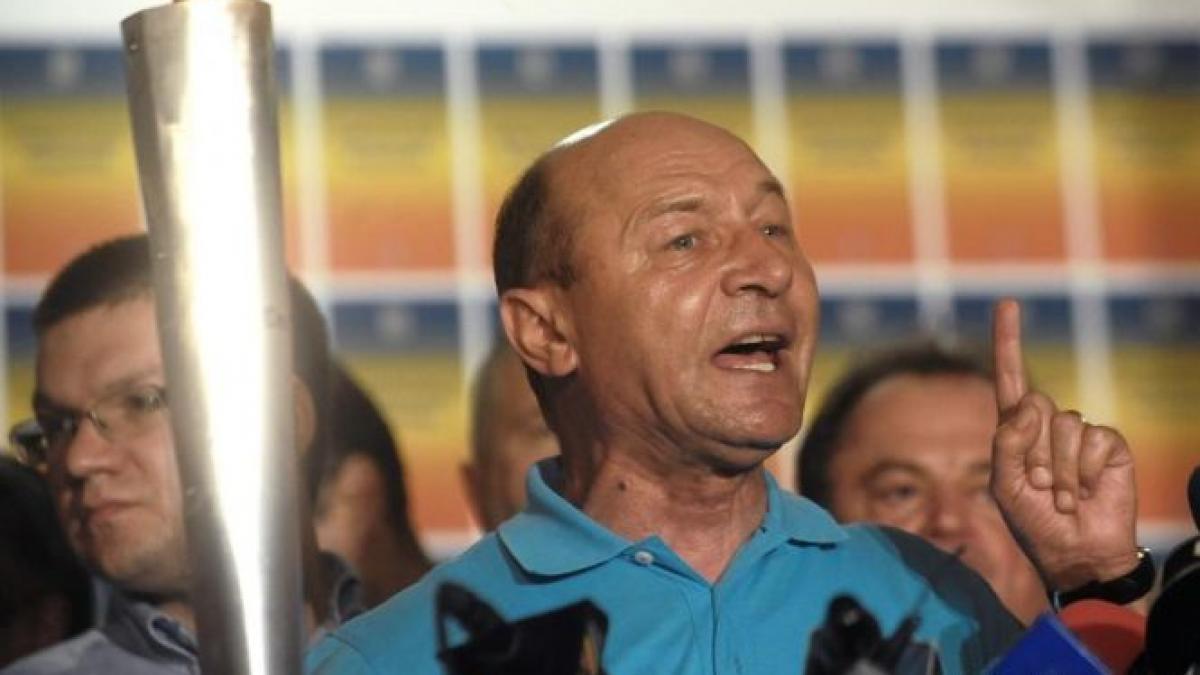 se implinesc trei ani de cand romanii l au demis pe traian basescu