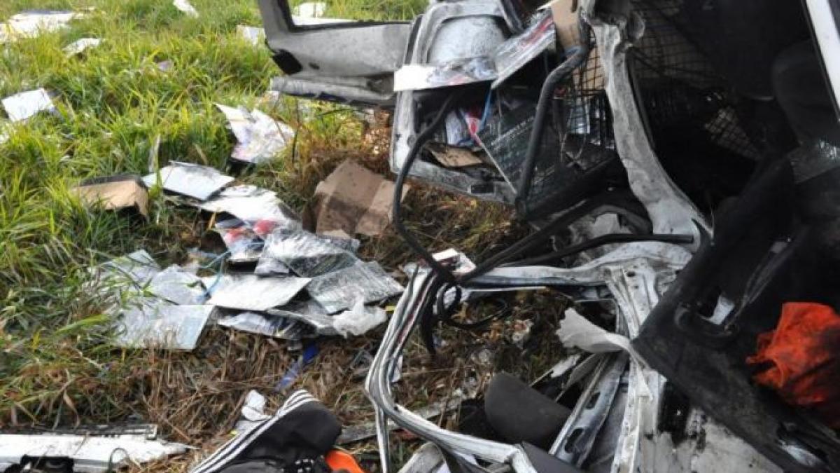 accident groaznic in arad un mort si noua raniti